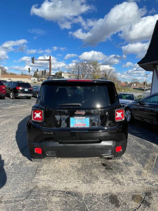 2016 Jeep Renegade Latitude photo 6