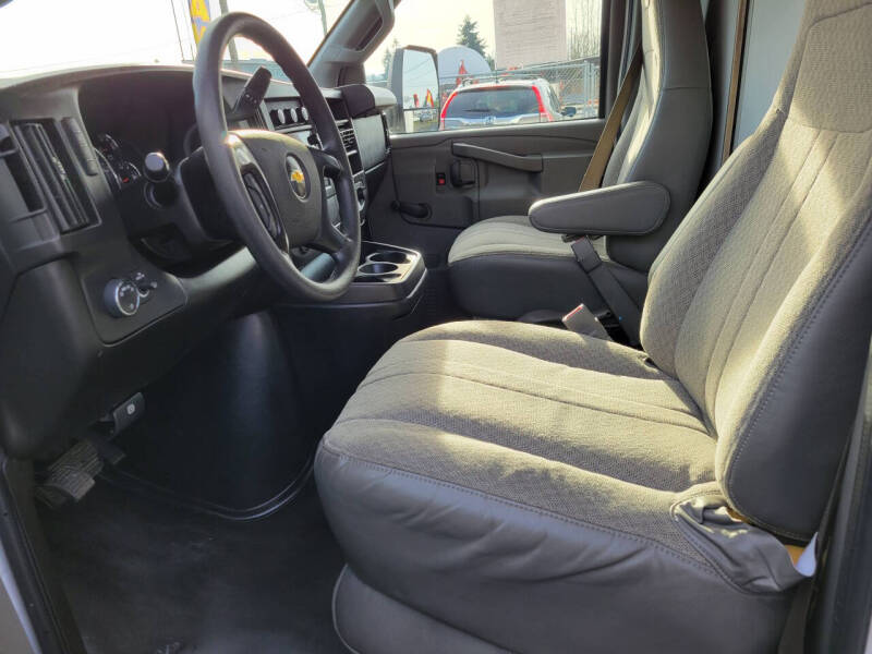 2016 Chevrolet Express 4500