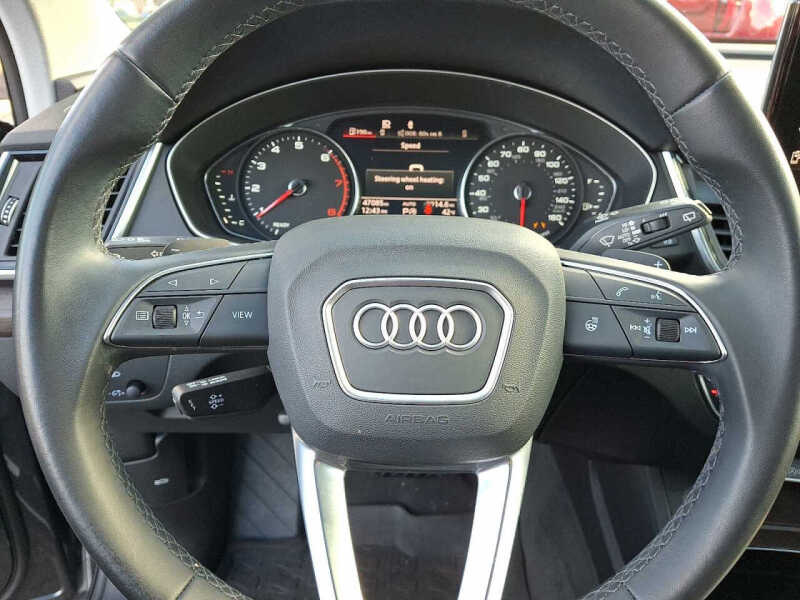 2022 Audi Q5 quattro S line Premium 45 TFSI