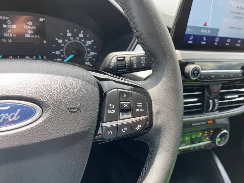 2022 Ford Escape SEL