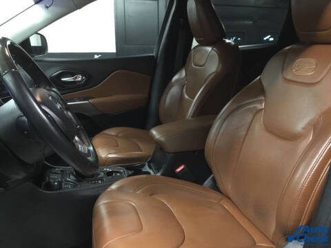 2019 Jeep Cherokee Overland