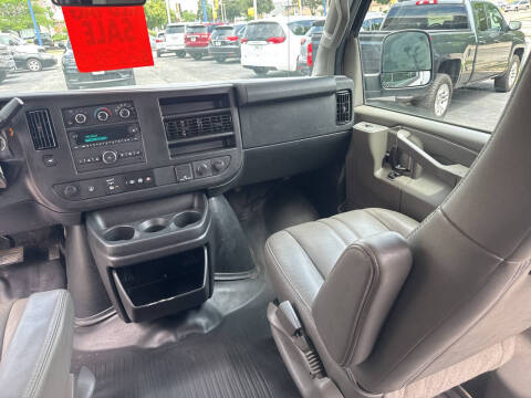 2017 Chevrolet Express LS 2500