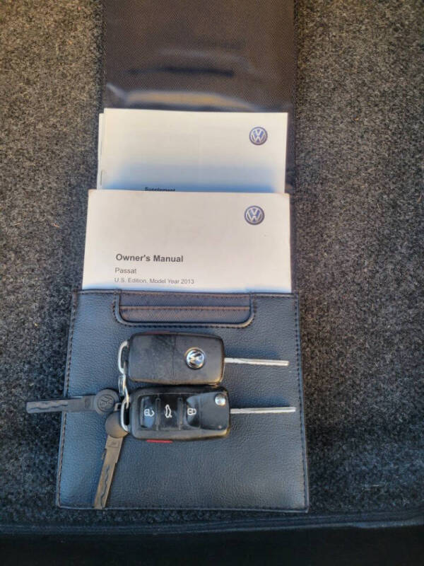 2013 Volkswagen Passat SE PZEV