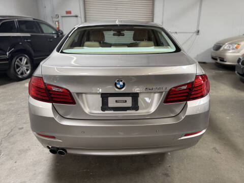 2014 BMW 5 Series 528i