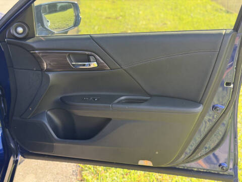 2017 Honda Accord Hybrid EX-L