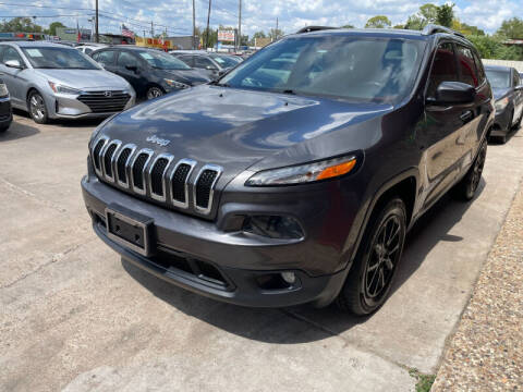 2014 Jeep Cherokee for sale at Sam's Auto Sales in Houston TX