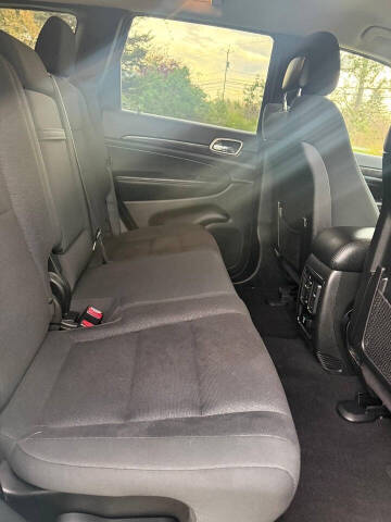2012 Jeep Grand Cherokee Laredo