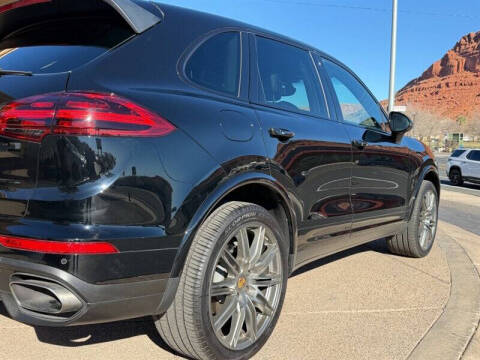 2018 Porsche Cayenne Platinum Edition