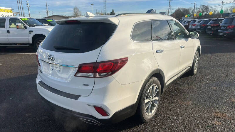 2019 Hyundai Santa Fe XL SE