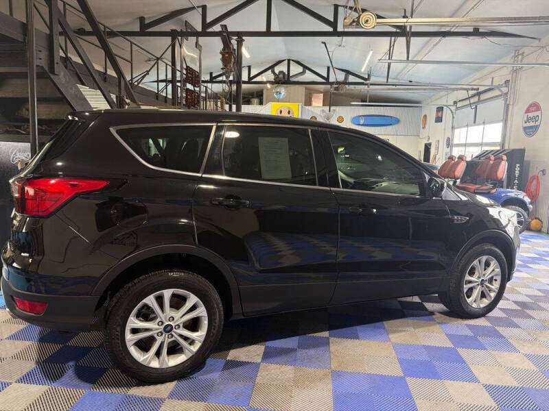 2019 Ford Escape SE