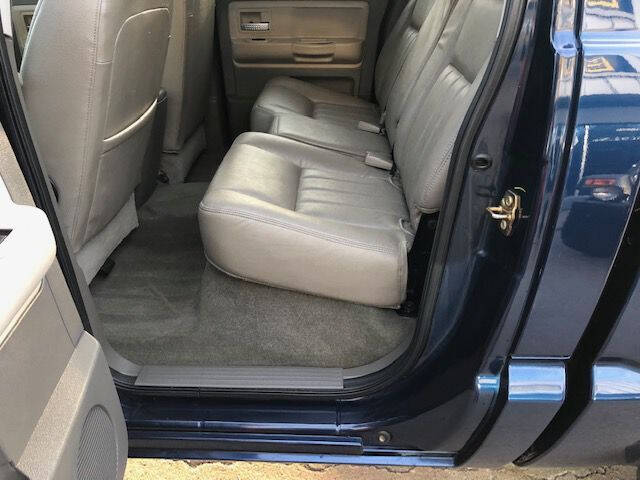 2005 Dodge Dakota for sale at Extreme Auto Plaza in Des Moines, IA