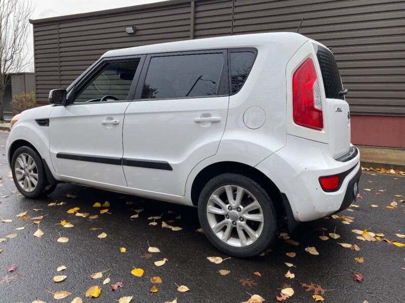 2013 Kia Soul +