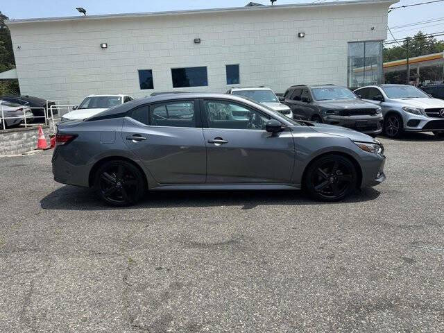 2022 Nissan Sentra SR