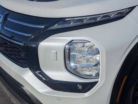 2026 Mitsubishi Outlander