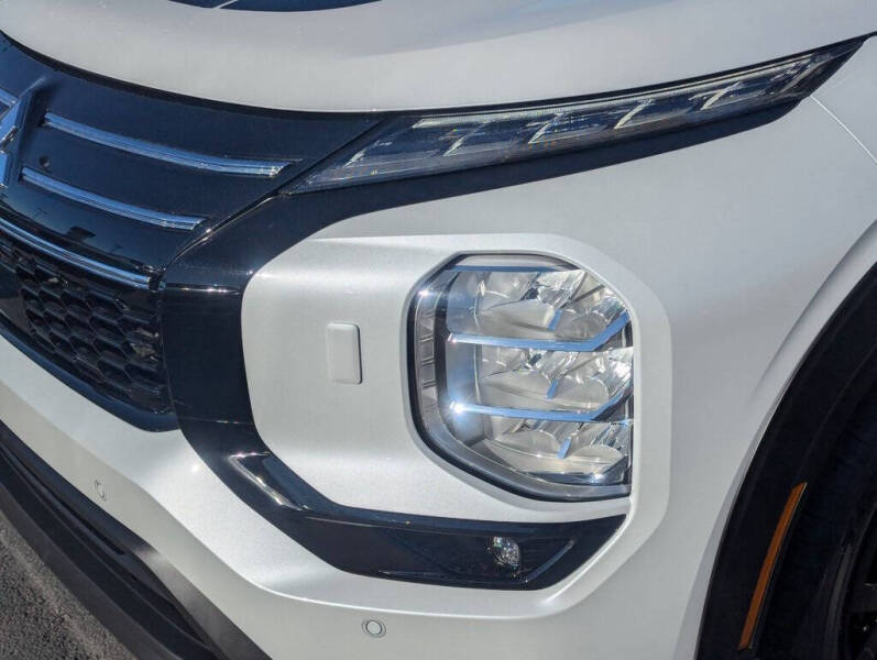 2026 Mitsubishi Outlander