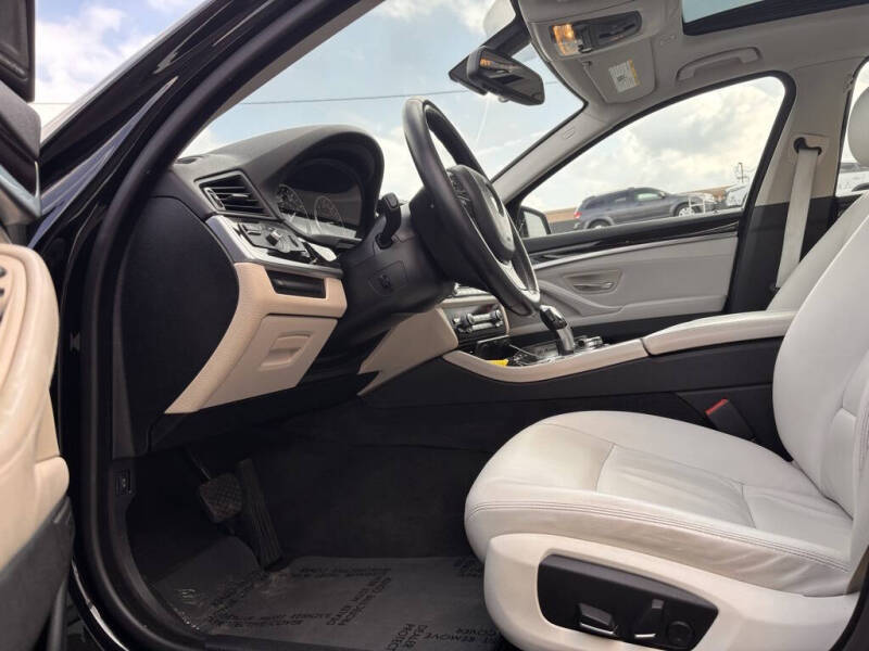 2014 BMW 5 Series 528i