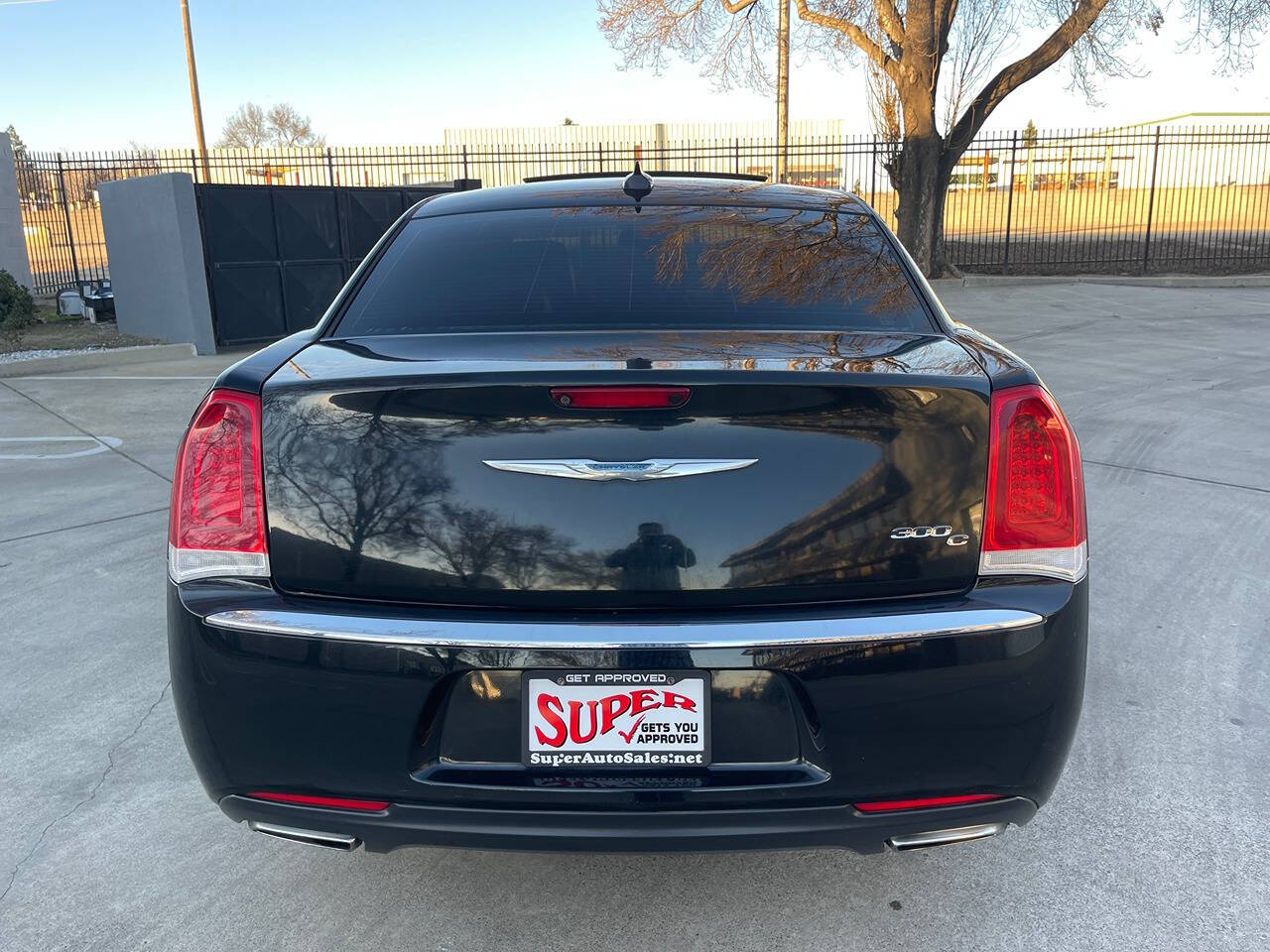 2016 Chrysler 300 for sale at Super Auto Sales Modesto in Modesto, CA