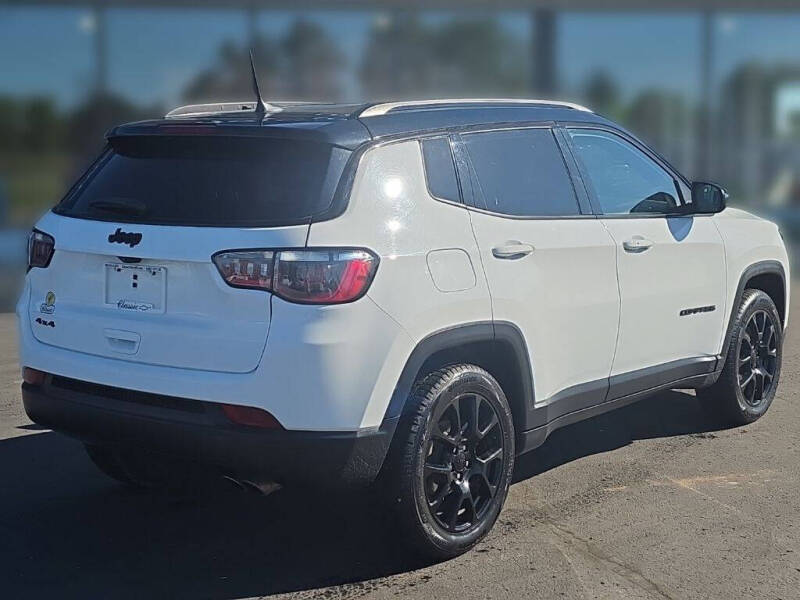 2022 Jeep Compass Altitude