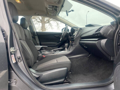 2019 Subaru Impreza 2.0i