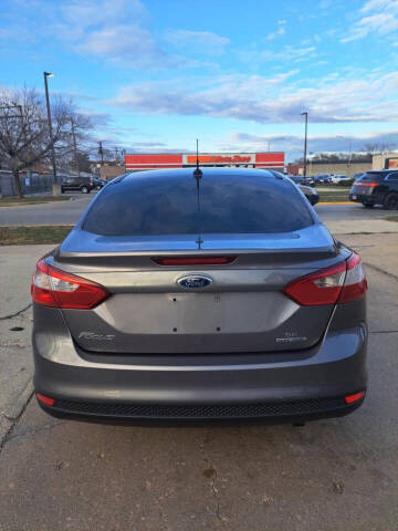 2014 Ford Focus SE