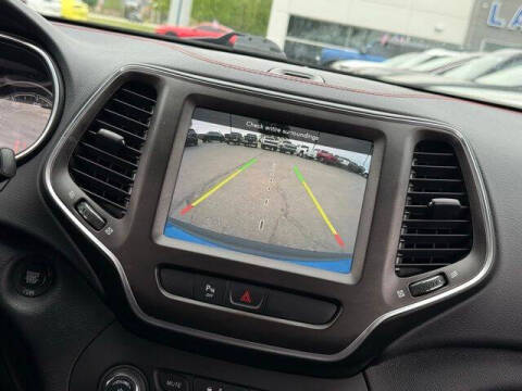 2020 Jeep Cherokee Trailhawk