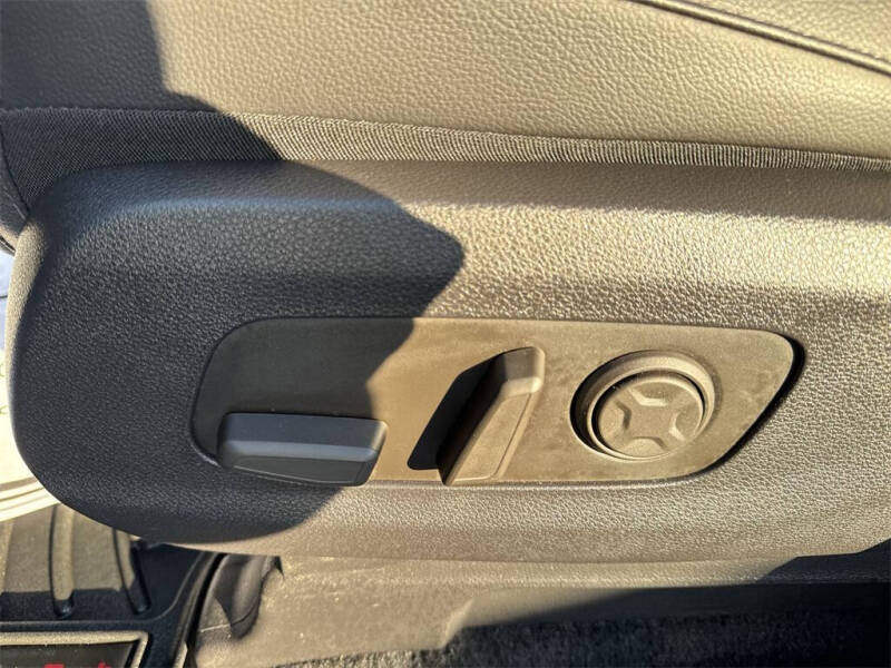 2025 Kia Carnival Hybrid SX Prestige