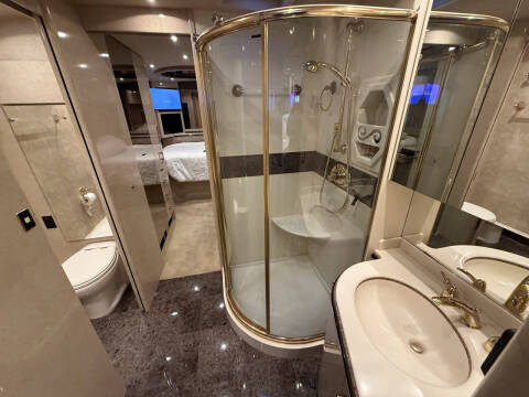 2001 Prevost Marathon