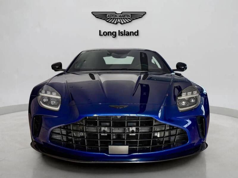 2025 Aston Martin Vantage