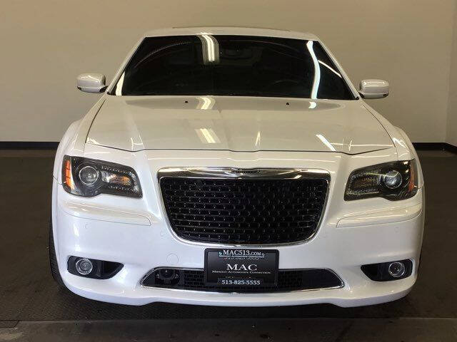 2012 Chrysler 300 SRT8