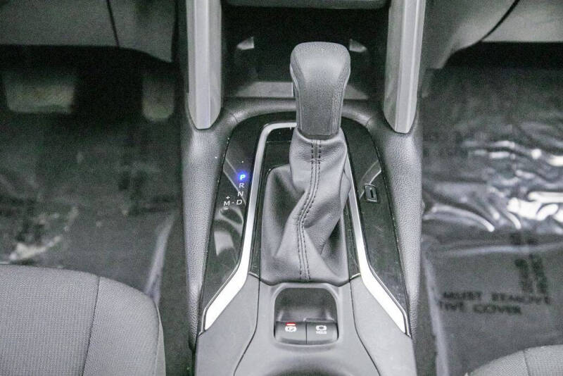 2025 Toyota Corolla Cross LE