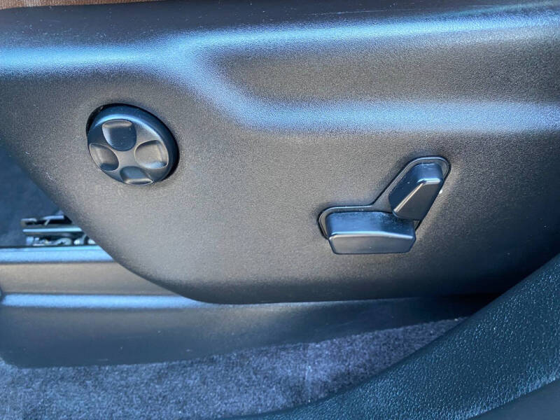 2017 Jeep Grand Cherokee Summit