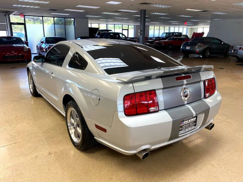 2006 Ford Mustang GT Deluxe