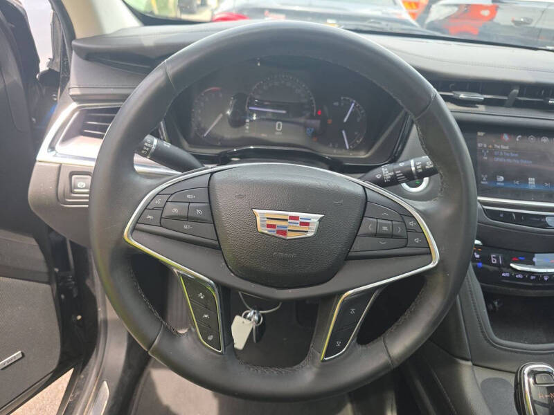 2017 Cadillac XT5 Premium Luxury