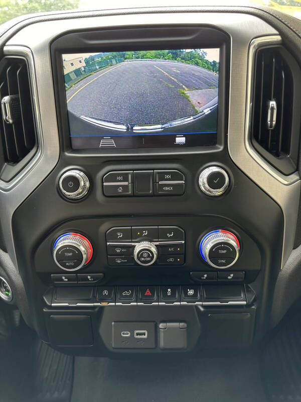 2022 GMC Sierra 1500 Limited Elevation