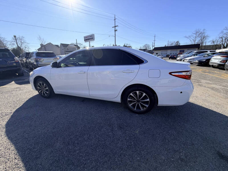 2017 Toyota Camry LE