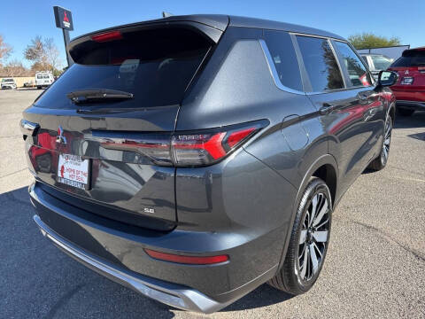 2026 Mitsubishi Outlander SE