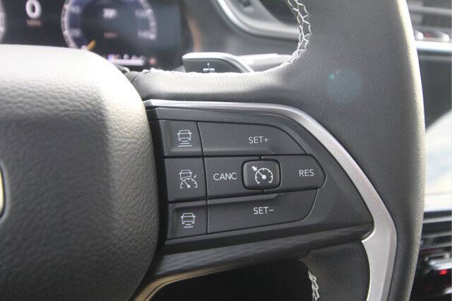 2025 Jeep Grand Cherokee Laredo X