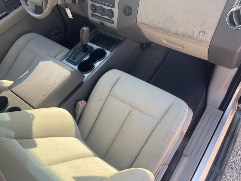 2010 Ford Expedition XLT