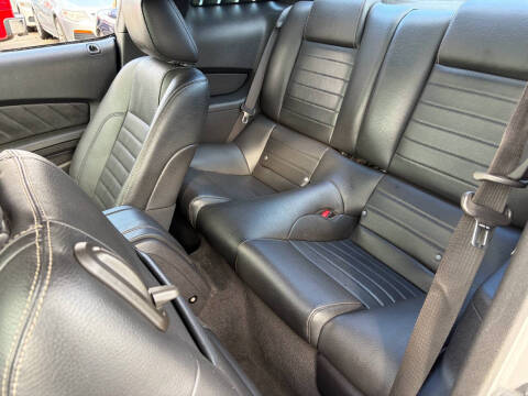 2010 Ford Mustang V6 Premium