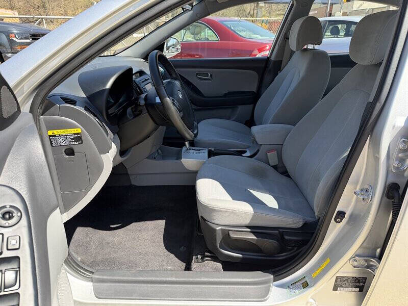 2009 Hyundai Elantra SE