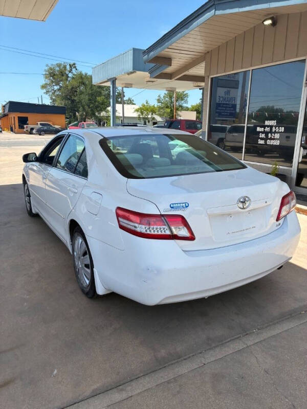 2010 Toyota Camry LE