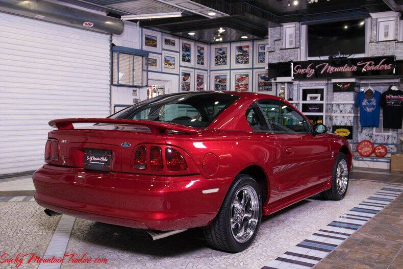 1996 Ford Mustang SVT Cobra