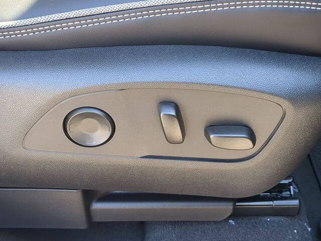 2025 GMC Sierra EV Denali