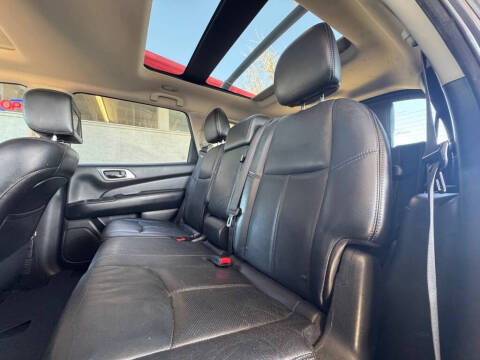 2014 Nissan Pathfinder S