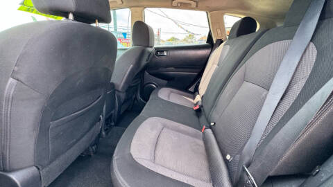 2013 Nissan Rogue SV