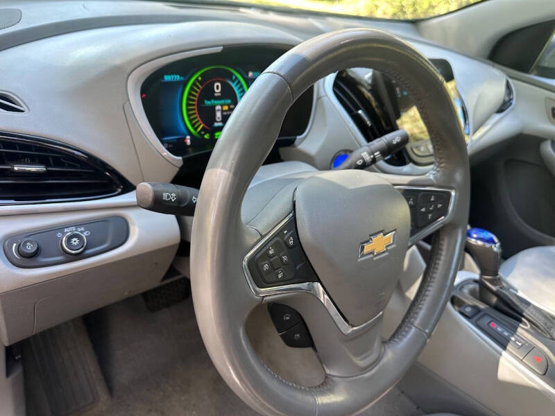 2017 Chevrolet Volt LT