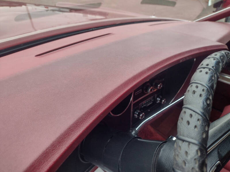 1972 Ford Thunderbird