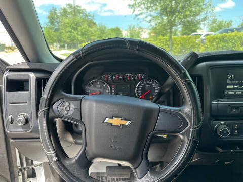 2018 Chevrolet Silverado 1500 Custom