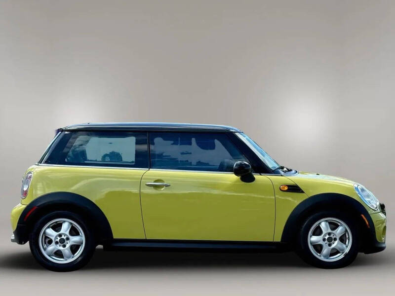 2011 MINI Cooper