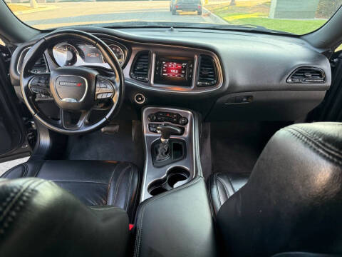 2017 Dodge Challenger